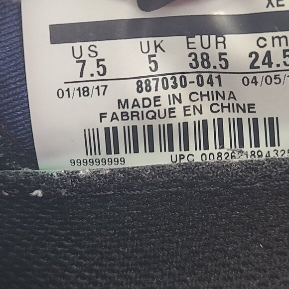 Nike Womens Womens Air Zoom Vomero 7.5 Running Shoes - Picture 10 of 10